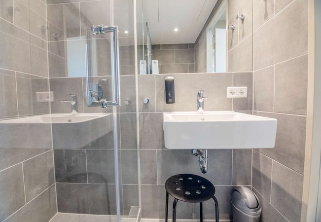  Experience the Pristine Bathrooms at Wombat's City Hostel Munich Werksviertel"
