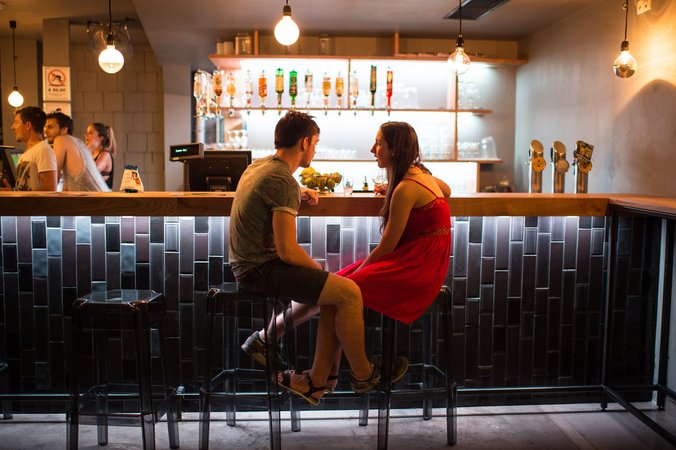 Wombar Vienna: Your Go-To Spot for Drinks and Conversations